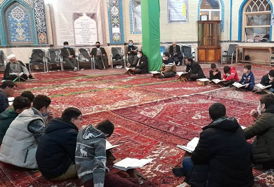 کانون الزهرا(س) کلاس تفسير قرآن را در مسجد برگزار کرد