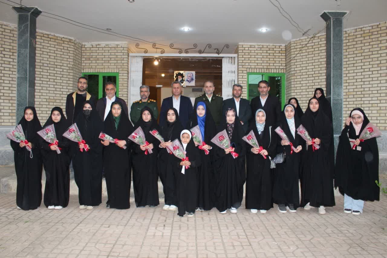 تشکيل کادر نوجوان ابتکار مهم کانونهاي مساجد براي همدلي نسل امروز در فعاليتهاي فرهنگي است